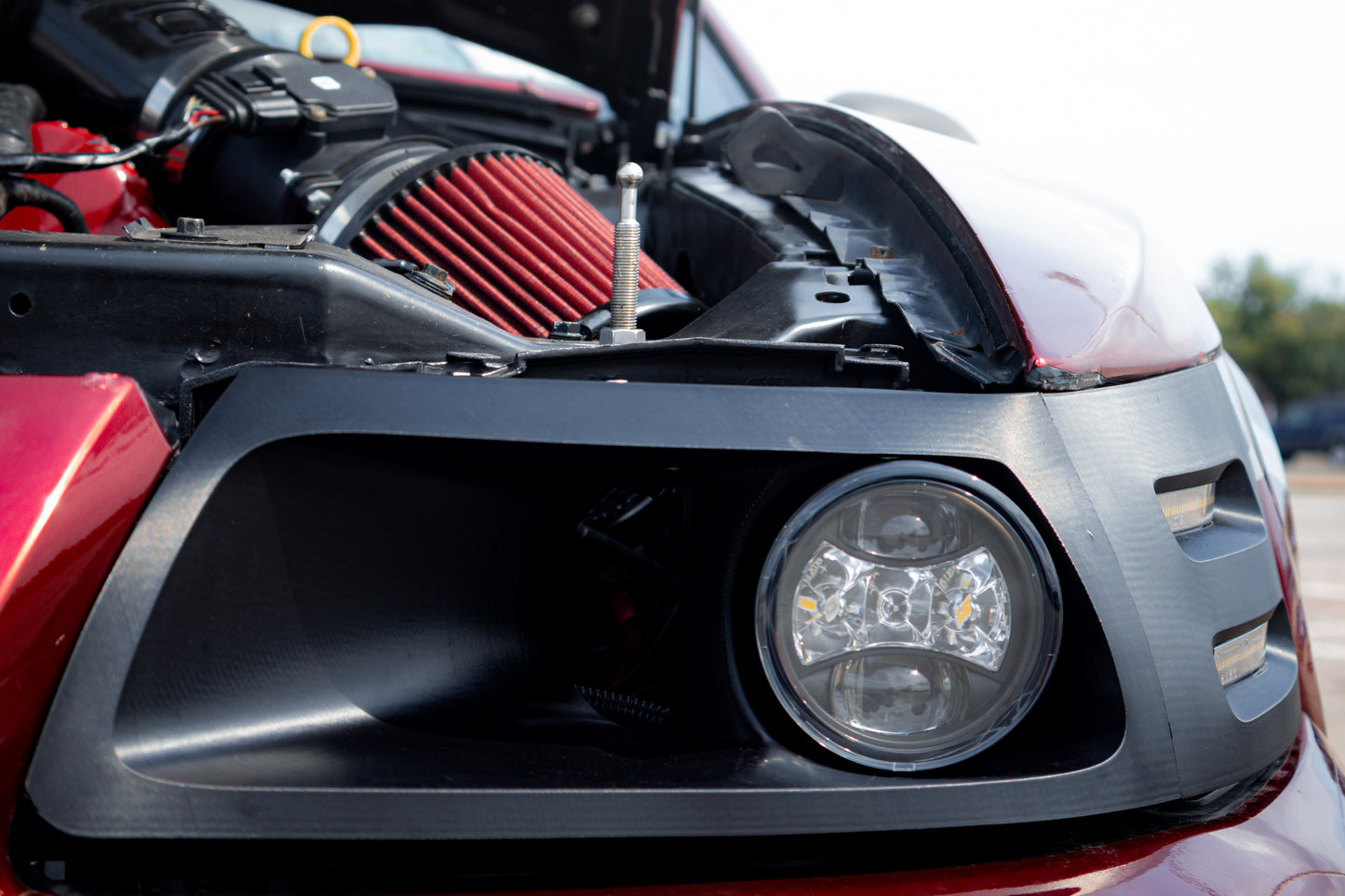 NEW EDGE  - Street Headlight intake with R-70 turn signals.
